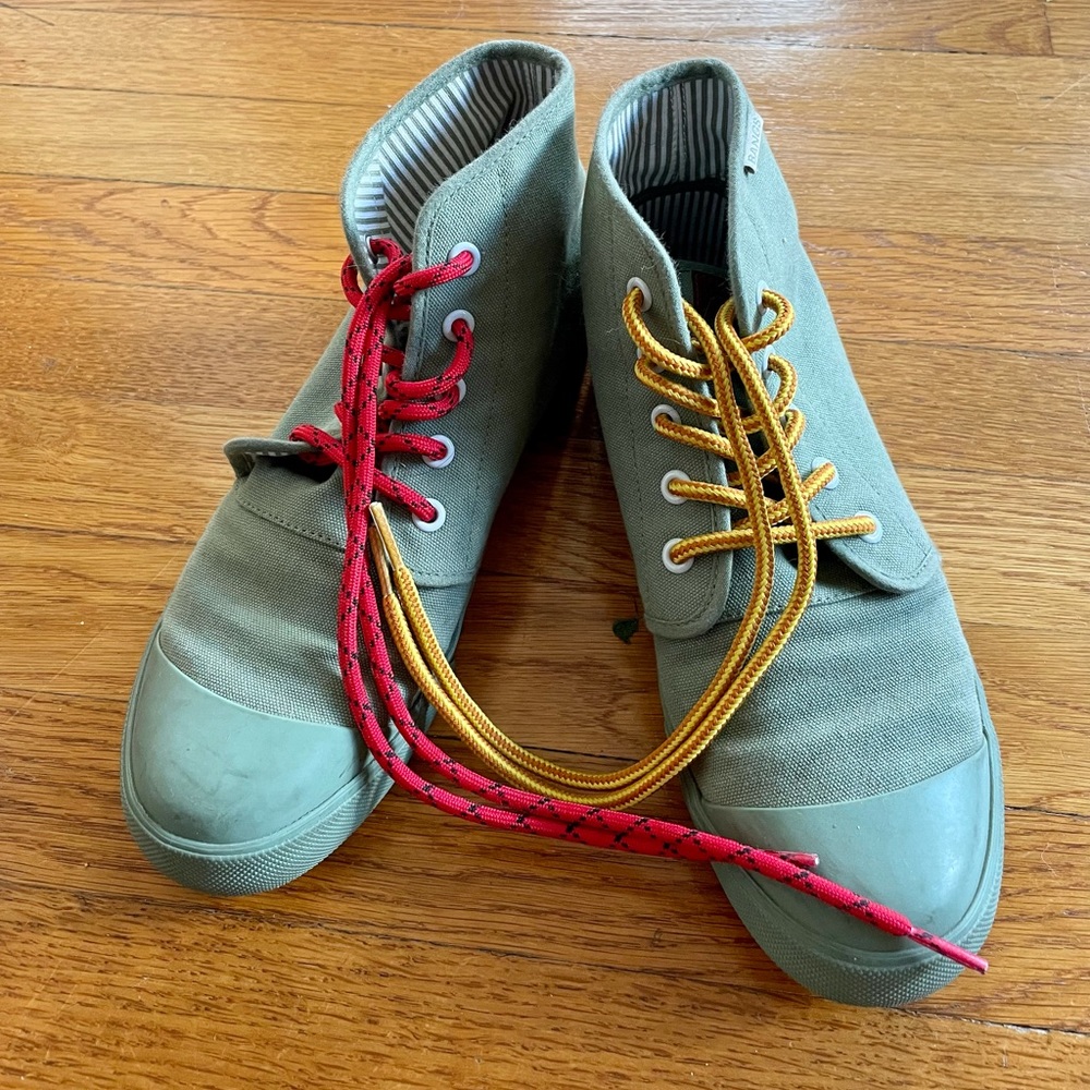 FREE SHIPPING 💚BANGS canvas high tops